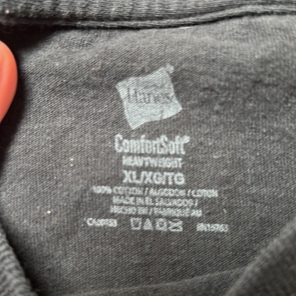 Eminem Black Tee with Red and Silver Graphic Men's XL - Picture 3 of 3